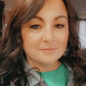 Meet your Posher, Tonya